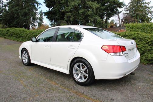 2013 Subaru Legacy Base