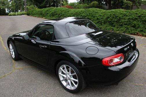 Brilliant Black Clearcoat 2012 Mazda MX-5 Miata Grand Touring