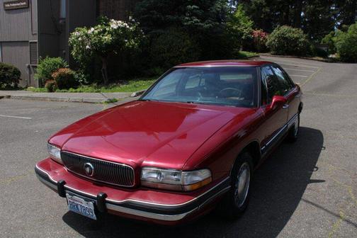 Burgundy 1995 Buick LeSabre Limited