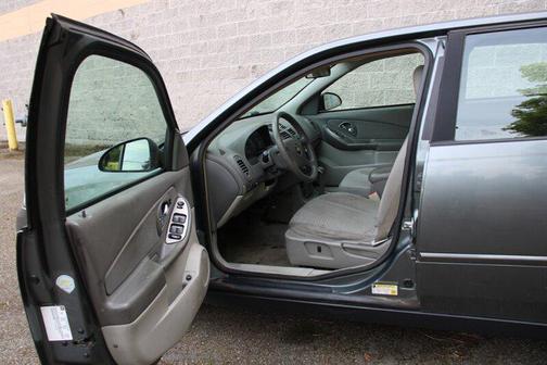 Medium Gray Metallic 2006 Chevrolet Malibu LS