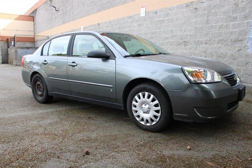 Medium Gray Metallic 2006 Chevrolet Malibu LS