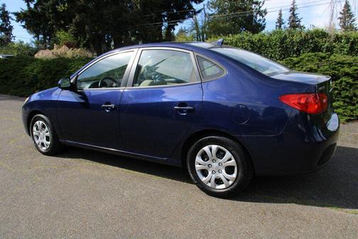 Regatta Blue Pearl 2009 Hyundai ELANTRA GLS