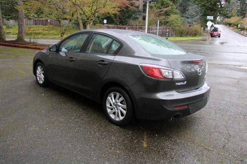 Gray 2013 Mazda Mazda3 s Grand Touring