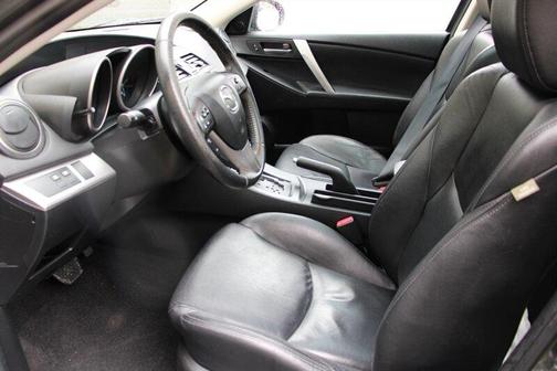 Gray 2013 Mazda Mazda3 s Grand Touring