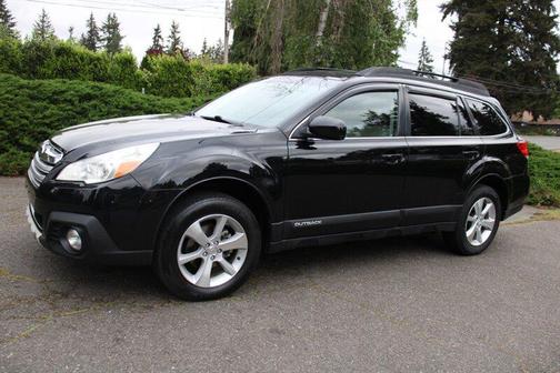 Crystal Black Silica 2013 Subaru Outback 2.5i Limited