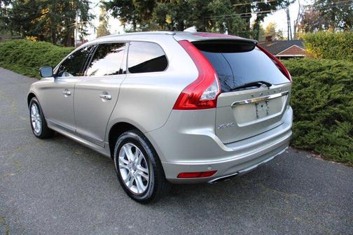 2016 Volvo XC60 T5 Premier