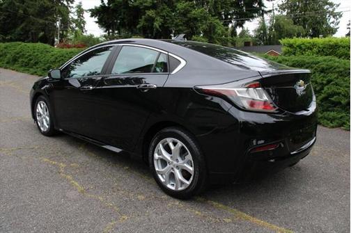 2017 Chevrolet Volt Premier