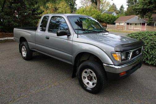 1996 Toyota Tacoma Base