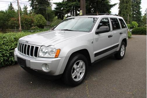 2005 Jeep Grand Cherokee Laredo