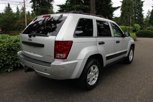 2005 Jeep Grand Cherokee Laredo
