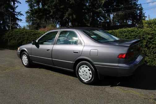 1997 Toyota Camry LE