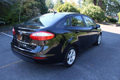 2015 Ford Fiesta SE