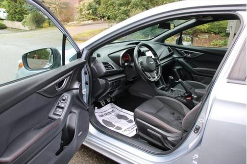 2017 Subaru Impreza 2.0i Sport
