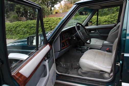 1996 Jeep Cherokee Country