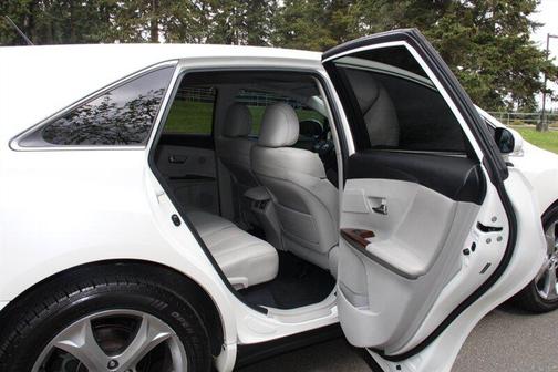 Blizzard Pearl 2009 Toyota Venza Base