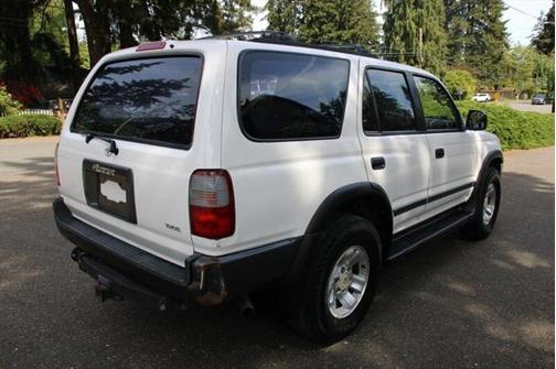 1997 Toyota 4Runner Base