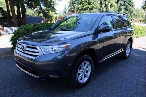 2012 Toyota Highlander SE