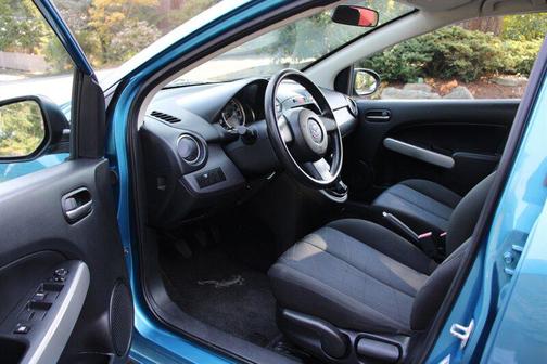 2012 Mazda Mazda2 Sport