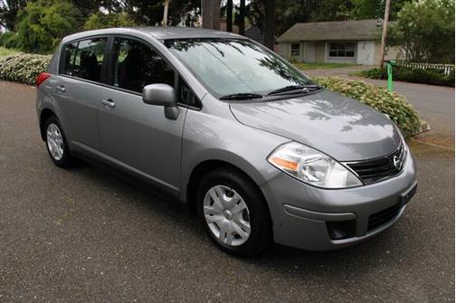 2012 Nissan Versa 1.8 S