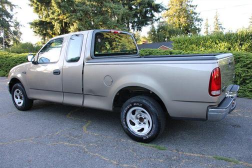 2002 Ford F-150 XL