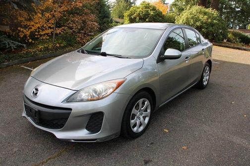 2012 Mazda Mazda3 i Sport