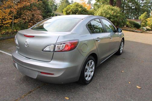 2012 Mazda Mazda3 i Sport