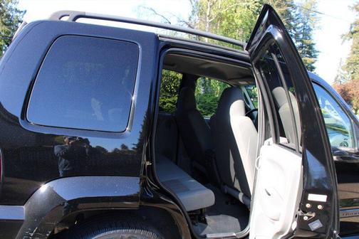 Black Clearcoat 2007 Jeep Liberty Sport