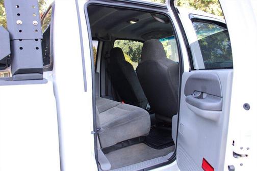 2002 Ford F-350 XLT Crew Cab Super Duty