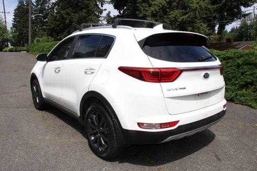 Snow White Pearl 2019 Kia Sportage EX