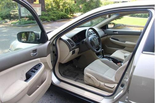 2003 Honda Accord 2.4 LX