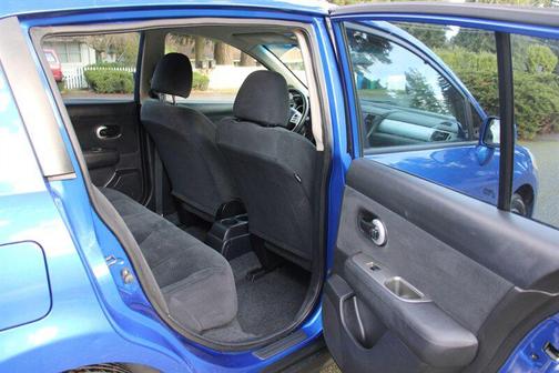 2012 Nissan Versa 1.8 S