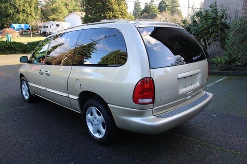 2000 Dodge Grand Caravan ES
