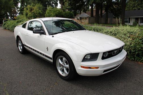 2007 Ford Mustang Premium