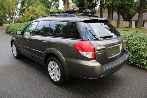 2009 Subaru Outback 2.5 XT Limited