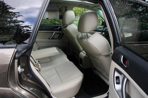 2009 Subaru Outback 2.5 XT Limited