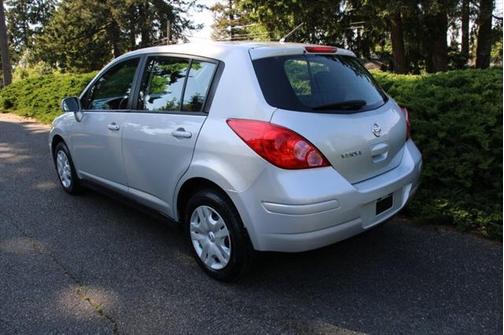 2012 Nissan Versa 1.8 S