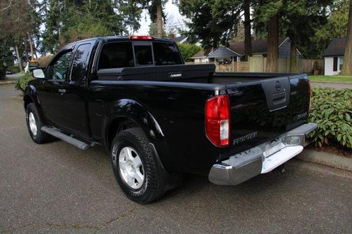 2005 Nissan Frontier SE King Cab