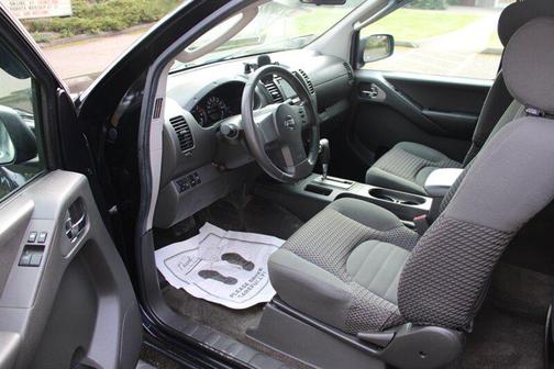 2005 Nissan Frontier SE King Cab