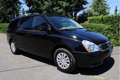 2012 Kia Sedona LX