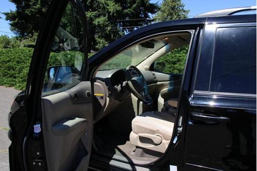 2012 Kia Sedona LX
