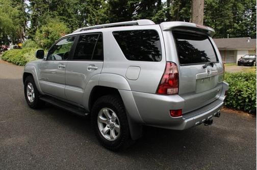 2004 Toyota 4Runner SR5