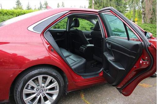2016 Toyota Camry XLE