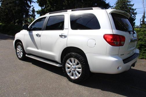 Blizzard Pearl 2010 Toyota Sequoia Platinum