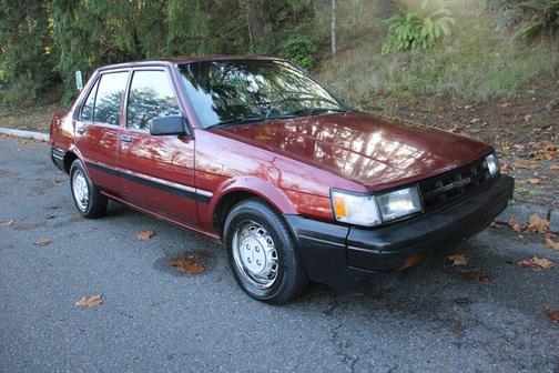 1987 Toyota Corolla Deluxe
