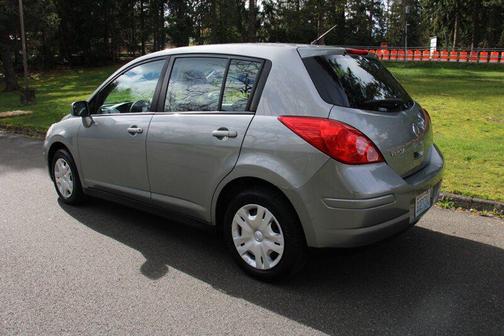 2012 Nissan Versa 1.8 S