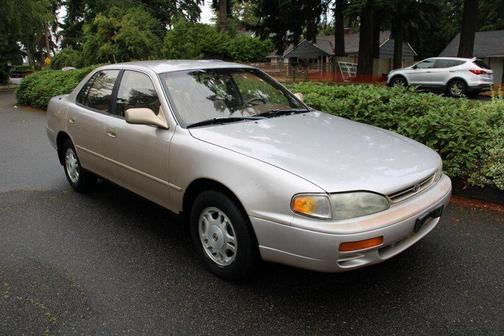 1995 Toyota Camry LE
