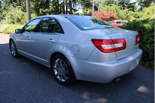 2008 Lincoln MKZ Base