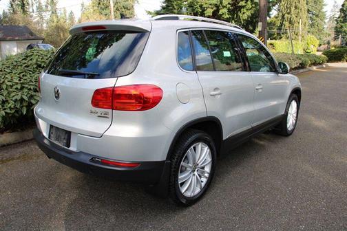 2012 Volkswagen Tiguan SE