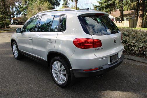 2012 Volkswagen Tiguan SE