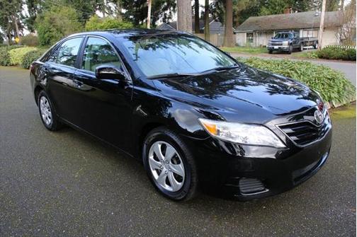 2010 Toyota Camry LE